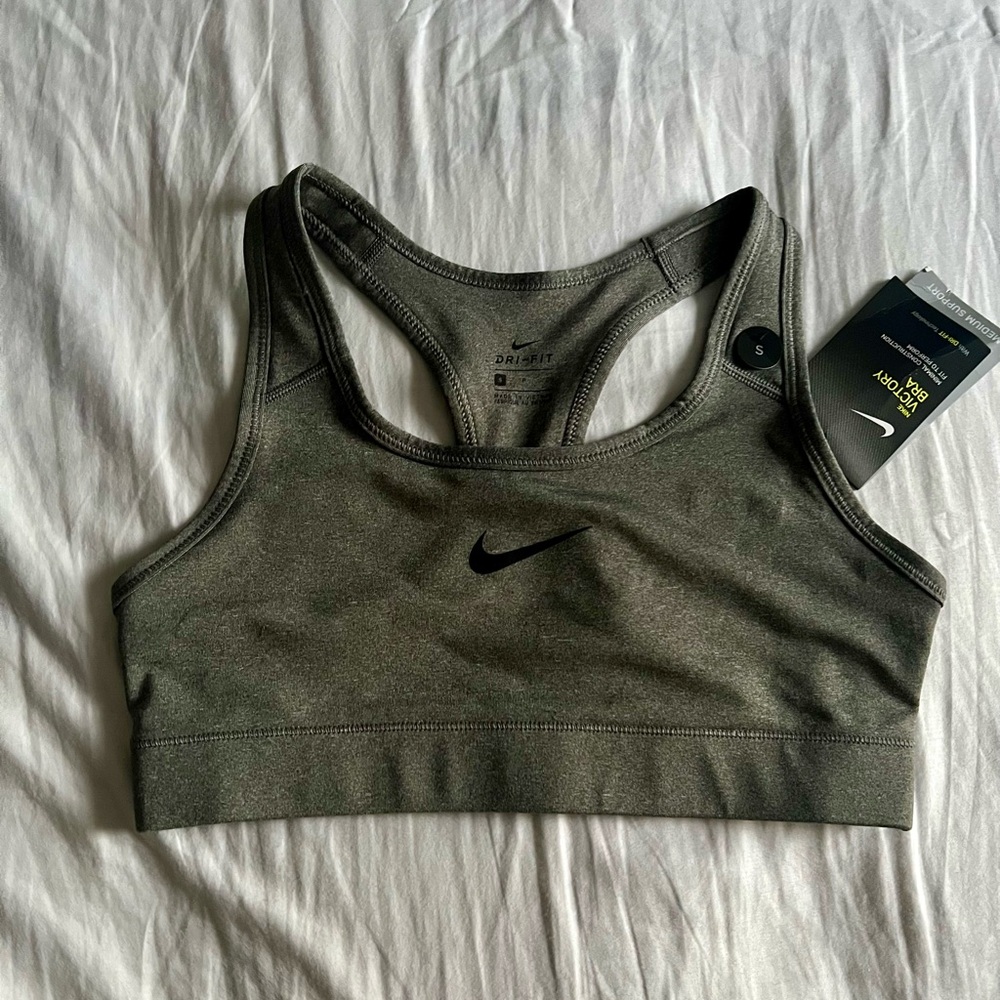 Nike sports bra, Medium impact.